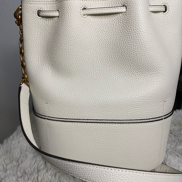 Kate Spade Bucket Purse - Picture 9 of 12